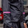 capa-de-chuva-force-preta-feminina--10- capa-de-chuva-force-preta-feminina--10-