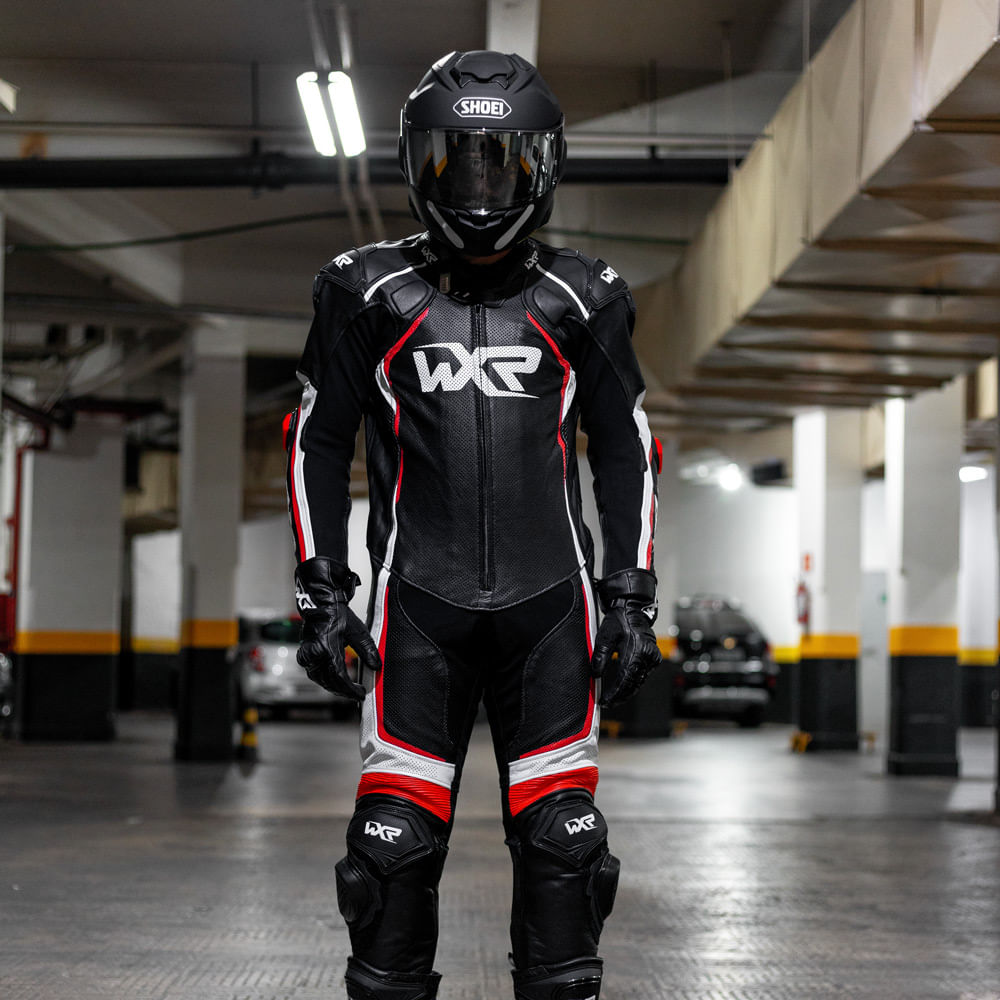 Macacao-Zukano-Preto-Vermelho--2- Macacao-Zukano-Preto-Vermelho--2-