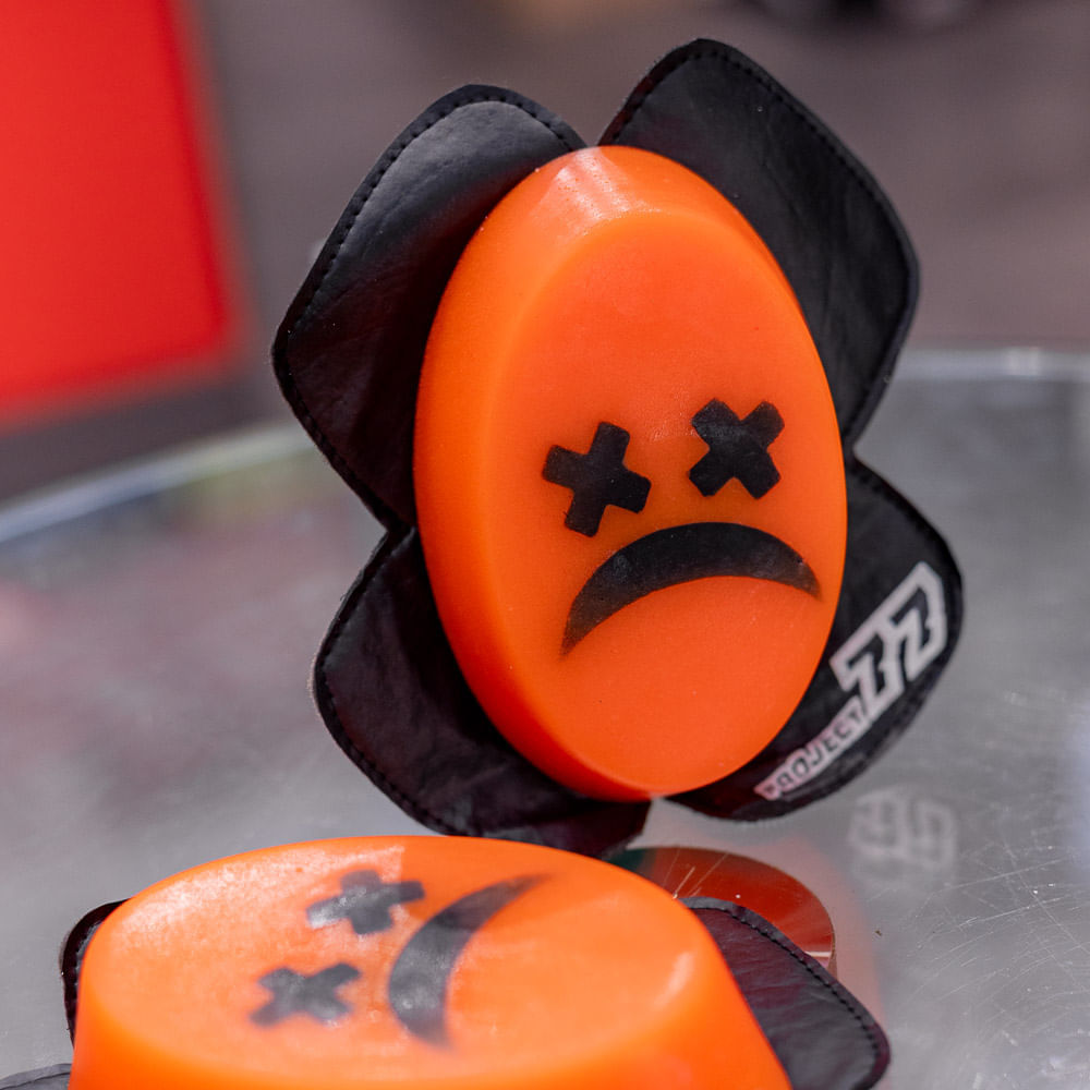 raspador-preoject--dead-face-laranja-14-.jpg raspador-preoject--dead-face-laranja-14-.jpg